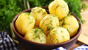 Mýty o výživě: Opravdu brambory vedou k obezitě?